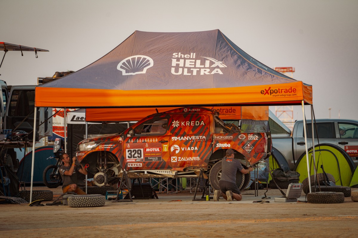 The future of the Dakar: electric cars, renewable resources solutions and the environmental protection